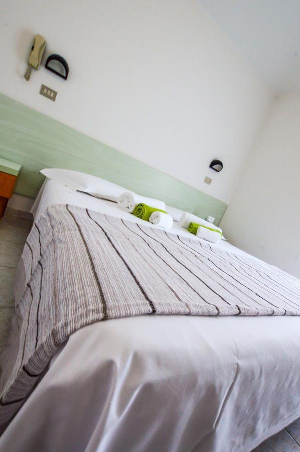 Hotel Villa Cesira Bellaria-Igea Marina Buitenkant foto